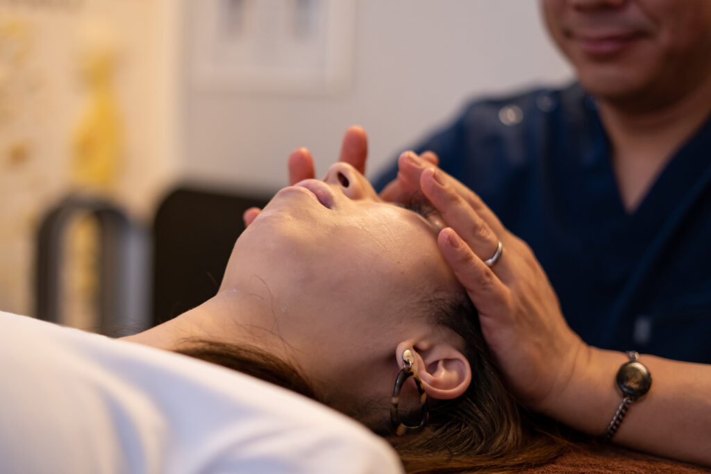 脳内環境の調整（自律神経を正常化し、身体の緊張をフワッと解く）